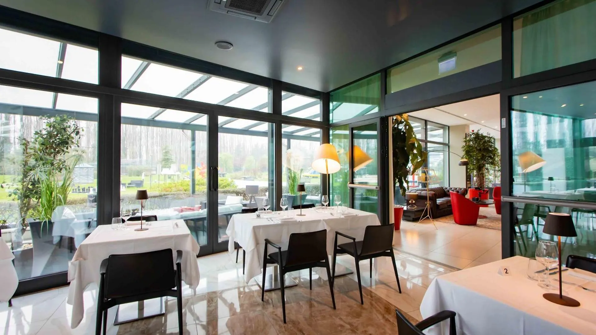 Отель Ibis Styles Milano Est Сеттала 4*,